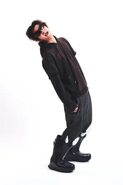 Dragon boots and streetwear hype from THUG CLUB and FILA Dragon boots and streetwear hype from THUG CLUB and FILA